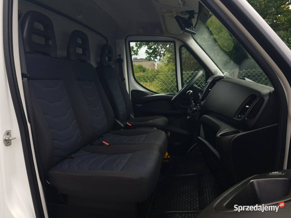 Iveco Daily 35C15 WYWROTKA 3 STRONNA KIPER garażowany Poręba