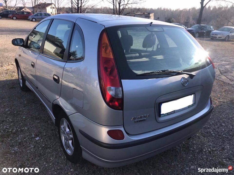 Nissan Almera Tino 18 zadbane wnętrze światła przeciwmgielne małopolskie Chrzanów