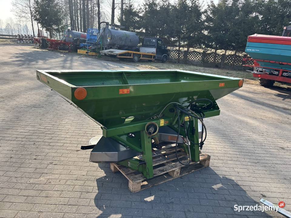 Amazone M Compact rozsiewacz nawozów siewnik Myszyniec