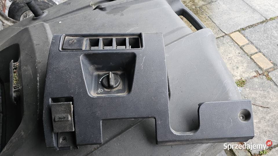 Polonez element deski rozdzielczej atu caro osobowe