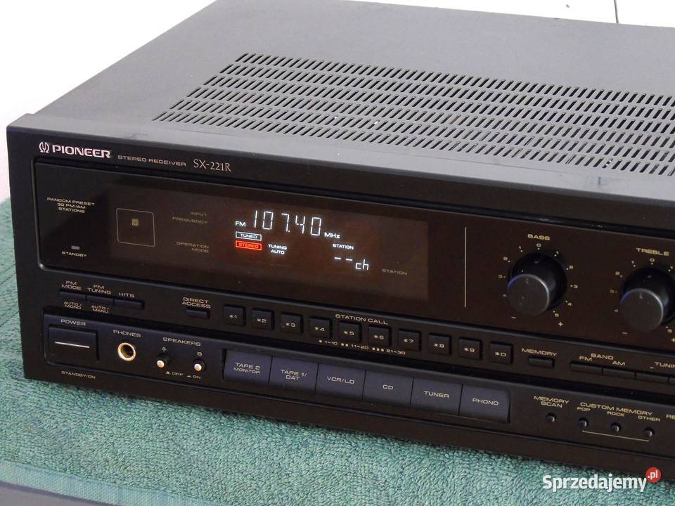 Wzmacniacz z radiem Pioneer SX221R sprawny