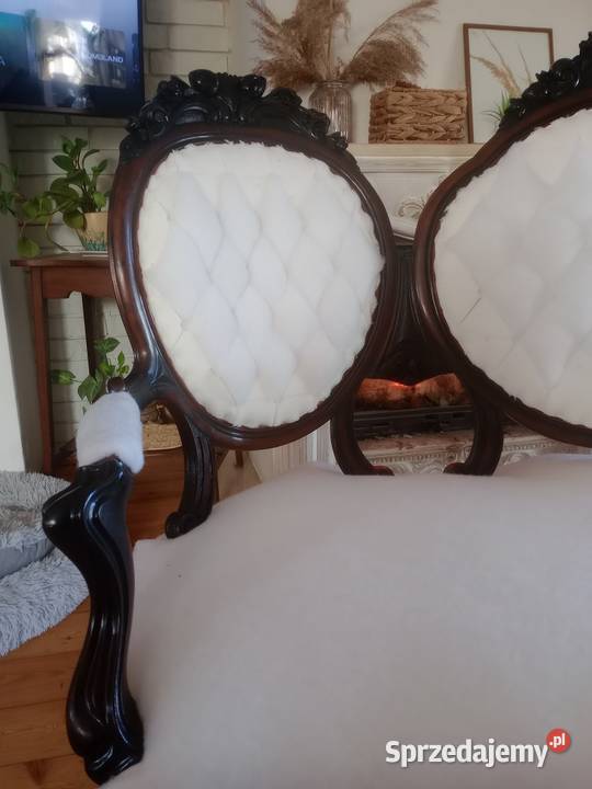 Zabytkowa sofa renowacji tapicerka na zamówienie Lusówko