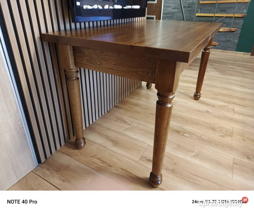 Stół z litego drewna sosnowego z nogami wielkopolskie