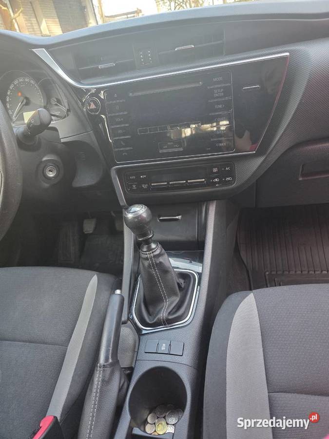 Toyota auris 14 diesel 2015r