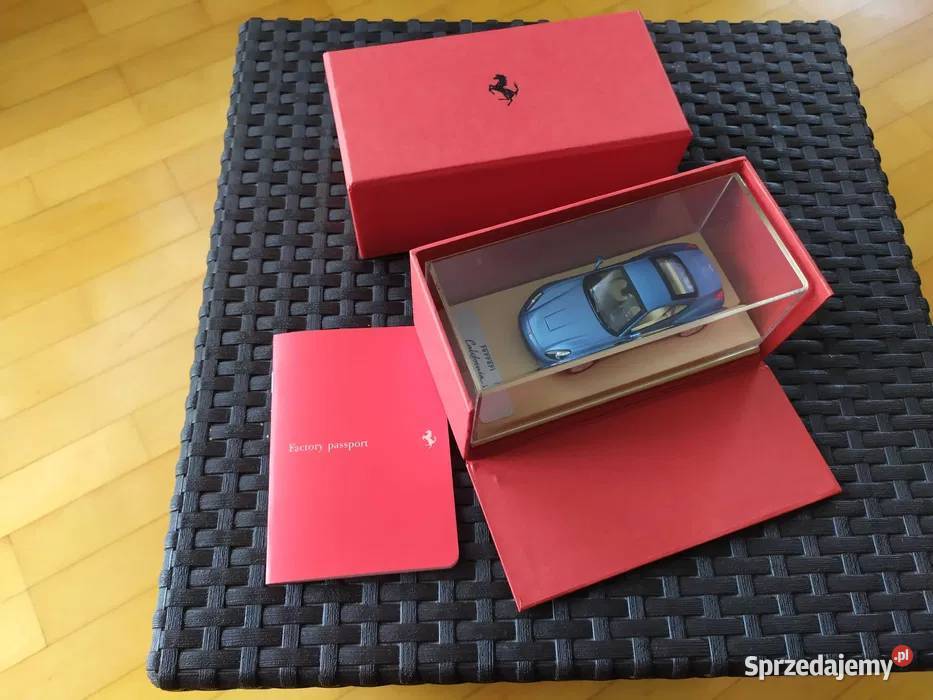 Model Ferrari California Sanok