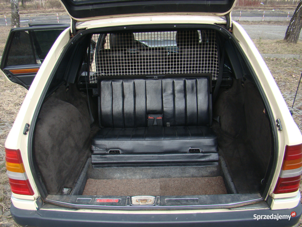 Mercedes W124 25D Automatic Kombi 7mio osobowy radio / CD Tychy