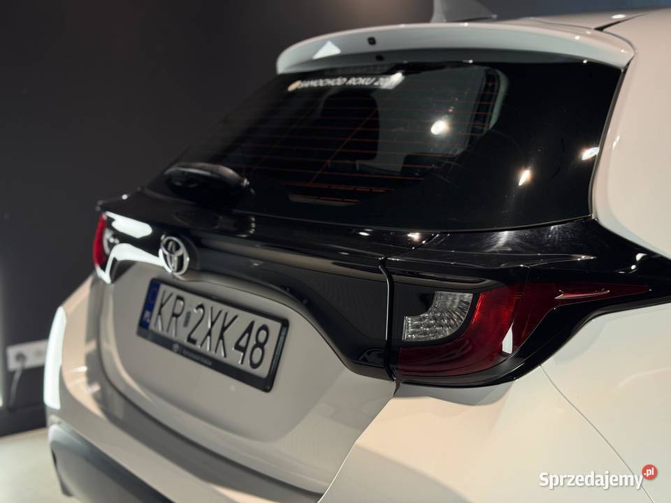Toyota Yaris ASO Gwarancja FVAT drugi komplet Kraków