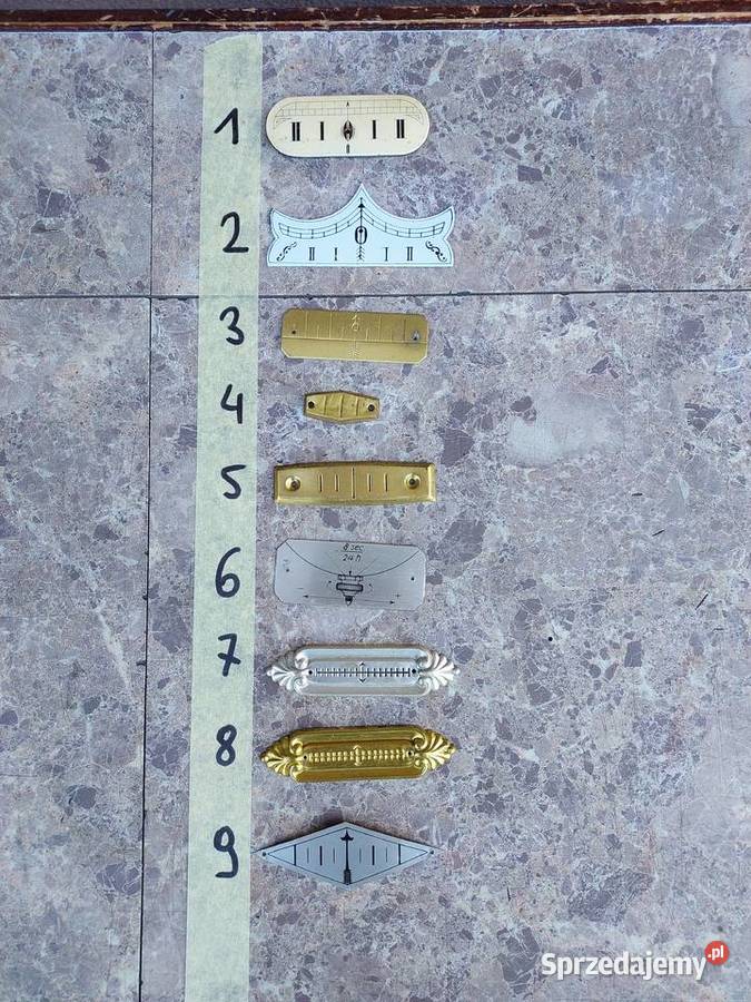 Wychylnik wahadła starego zegara ściennego Tczew