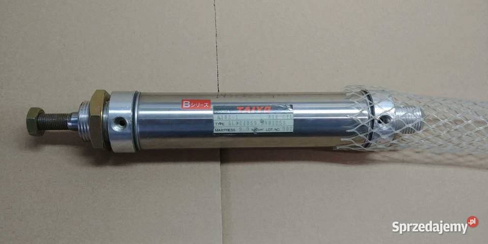 Siłownik pneumatyczny SMC z prowadzeniem