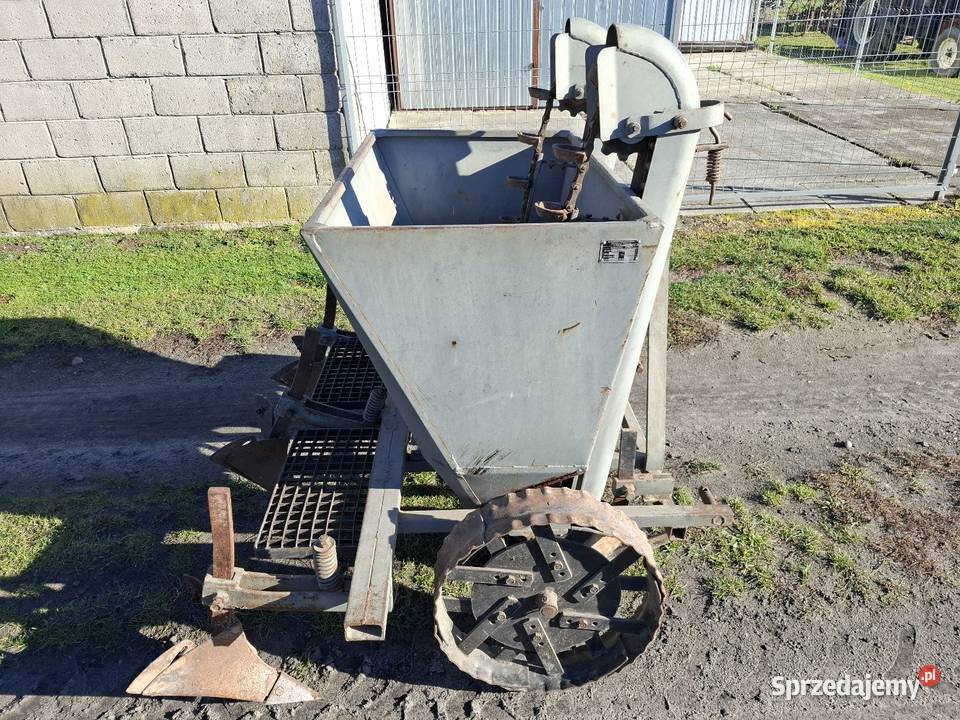 Sadzarka do ziemniaków KMPR Radom