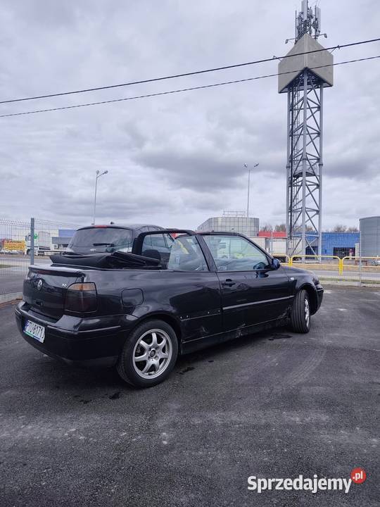 Sprzedam GOLF CABRIO 20 KAPITALNYM REMONCIE Turek