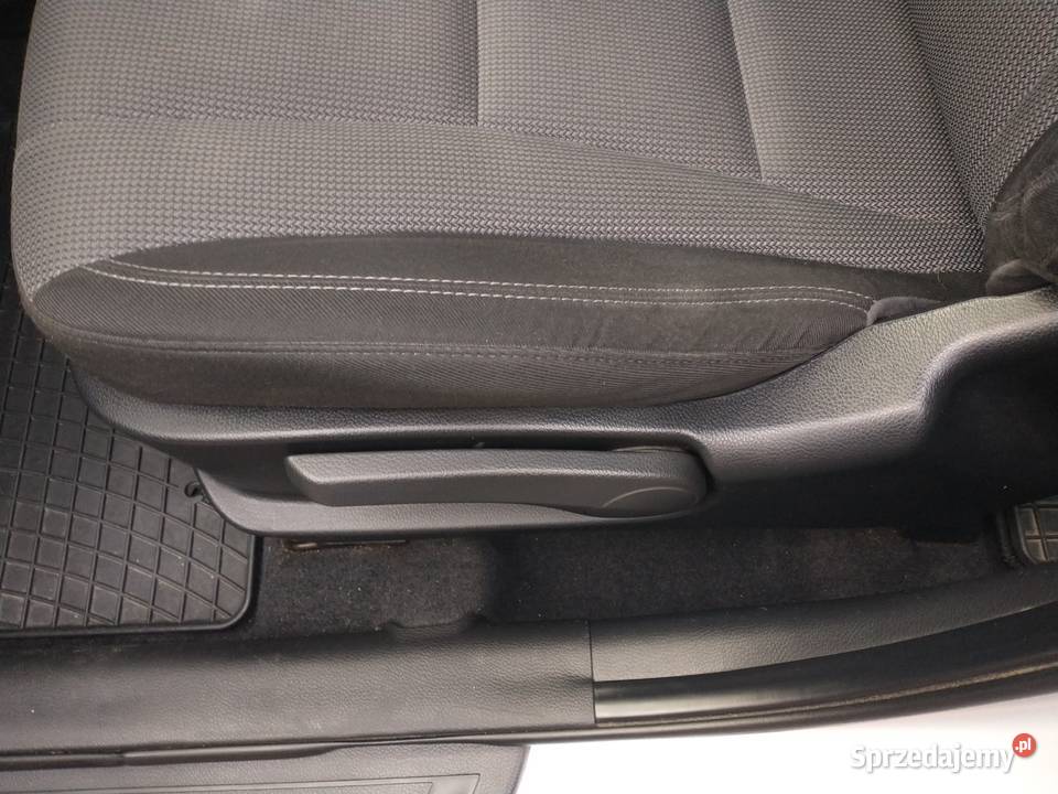 Hyundai i30 16CRDI diesel salon Polska 1600cm3 Zakliczyn