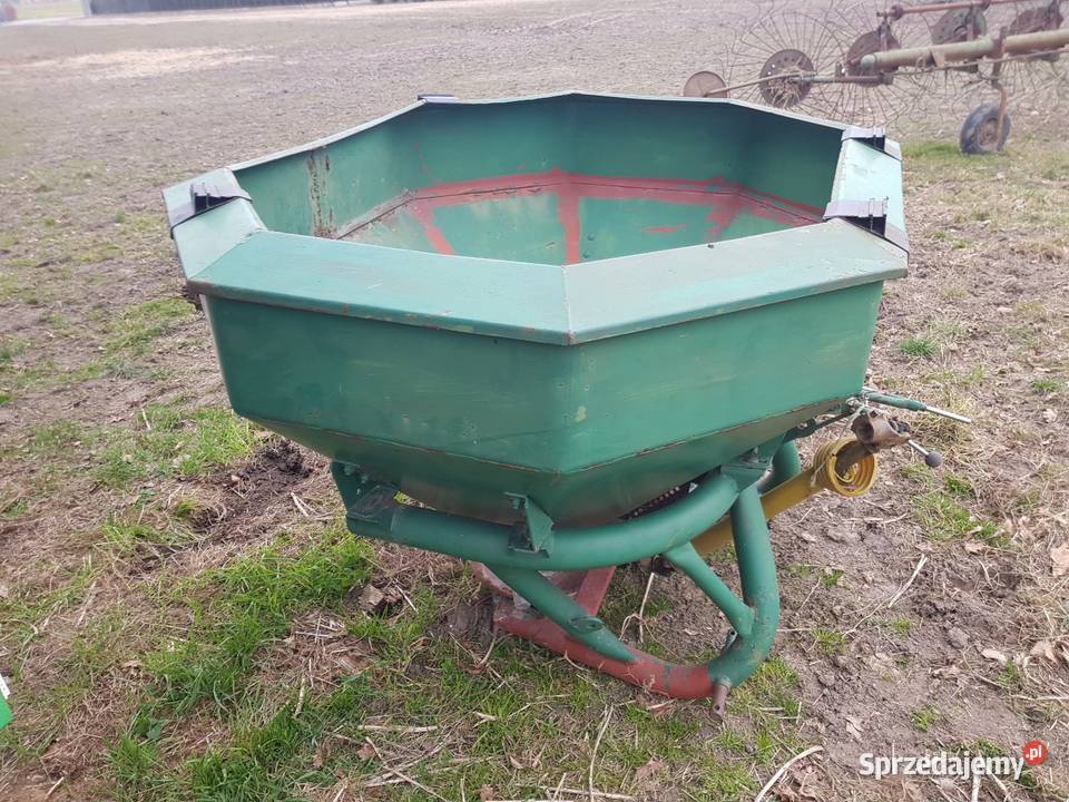 Rozsiewacz nawozu amazone E 1002 nieuszkodzony Złotniki sprzedam
