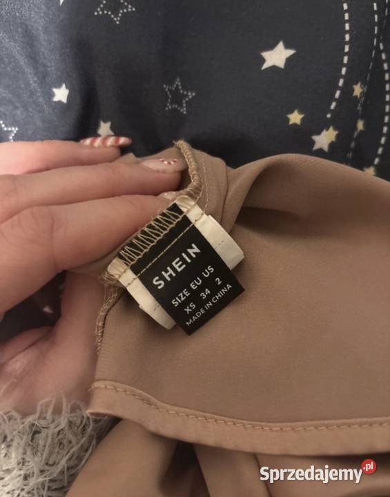 Sukienka beżowa sprzedam