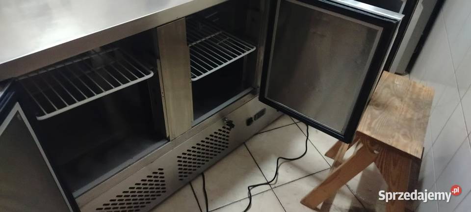 Sprzedam profesjonalny stół chłodniczy 3drzwiowy Giżycko