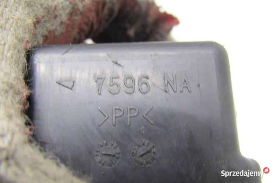 SKRZYNKA BEZPIECZNIKÓW 20 DOHC MITSUBISHI