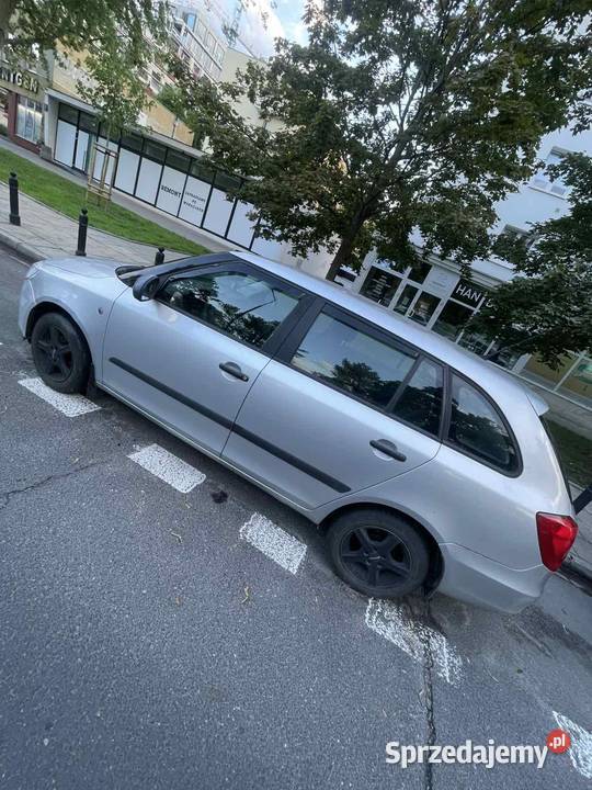 Skoda Fabia Kombi 12 PbLPG Łowicz