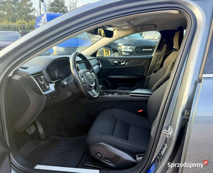 Volvo V60 AWD4x4Salon FVAT II 2018 Kamienna Góra