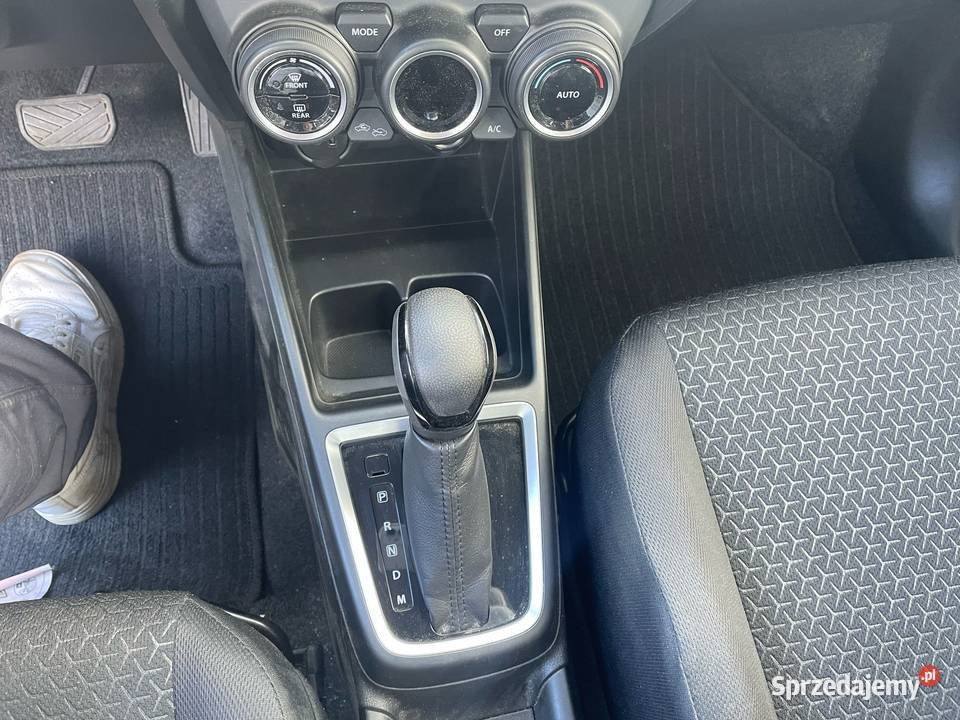 SUZUKI Swift 12i Dualjet Hybride 83 Pack GM320 dolnośląskie Wrocław sprzedam