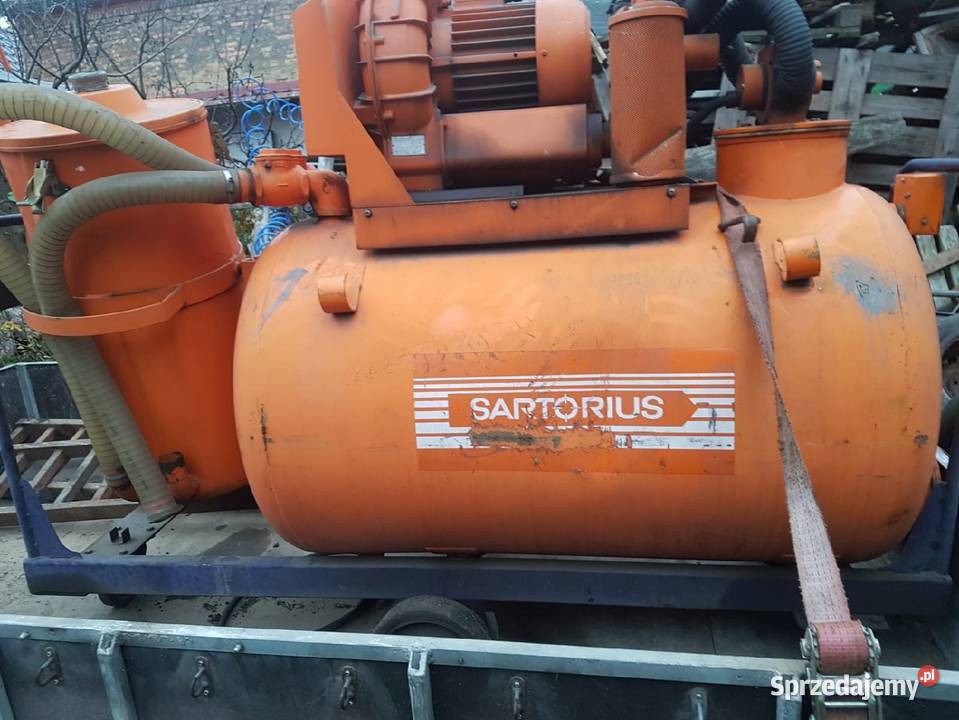 Duży mocny przemysłowy odkurzacz Freddy Products Gubin