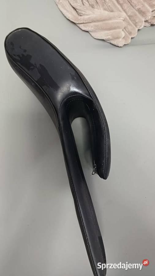 Zagłówek fiat 126p Rachów