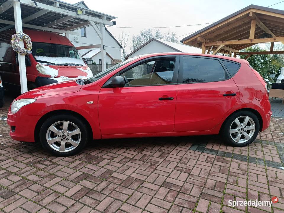 Hyundai i30 16 Crdi 90 bez DPFU Bezawaryjna poduszka powietrzna Bierawa