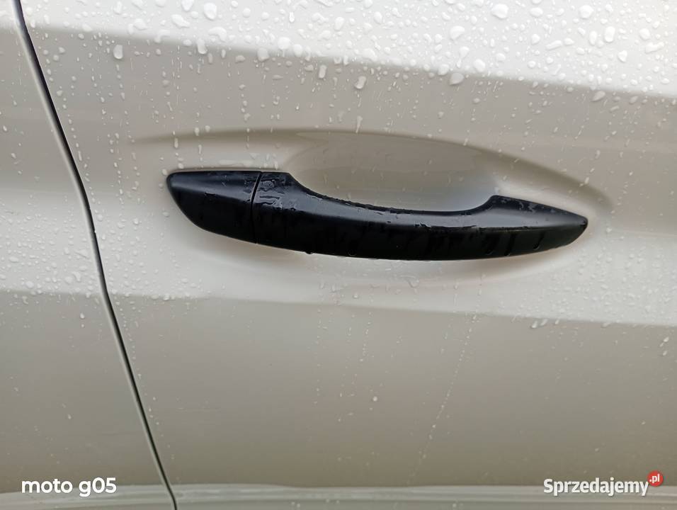 Sprzedam peugeot 208 manualna łódzkie Dobroń