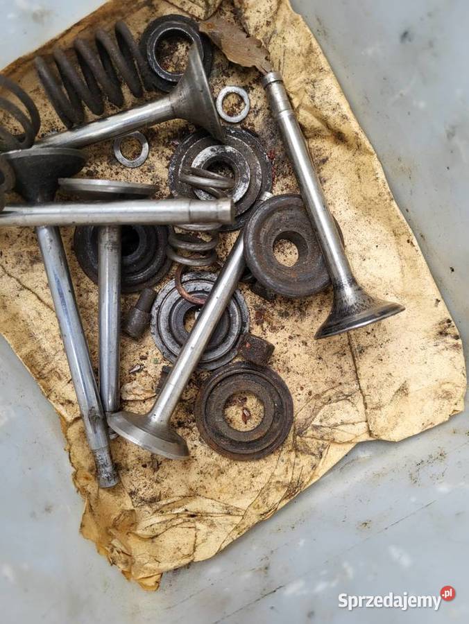 NSU OSL 251 NSU OSL 201 CZĘŚĆI GŁOWICY ZAWORY Silniki Rybnik