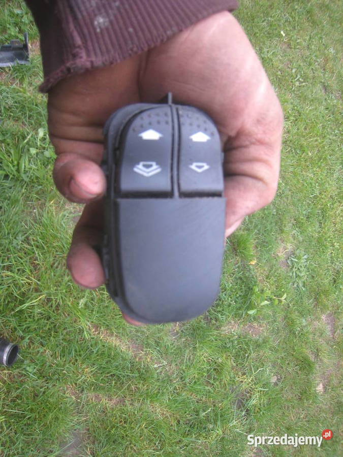 Panel sterowania szyb elektrycznych Ford focus Rok produkcji 2001 Kraków sprzedam
