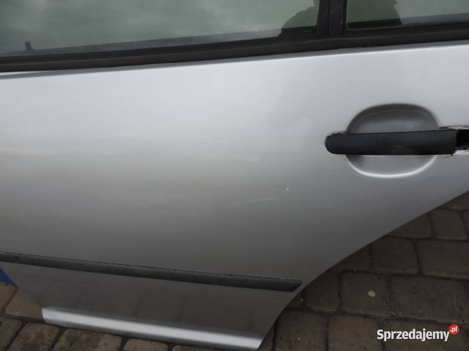 VOLKSWAGEN GOLF 4 5D DRZWI LEWY TYŁ Drzwi Motoryzacja Nowy Sącz