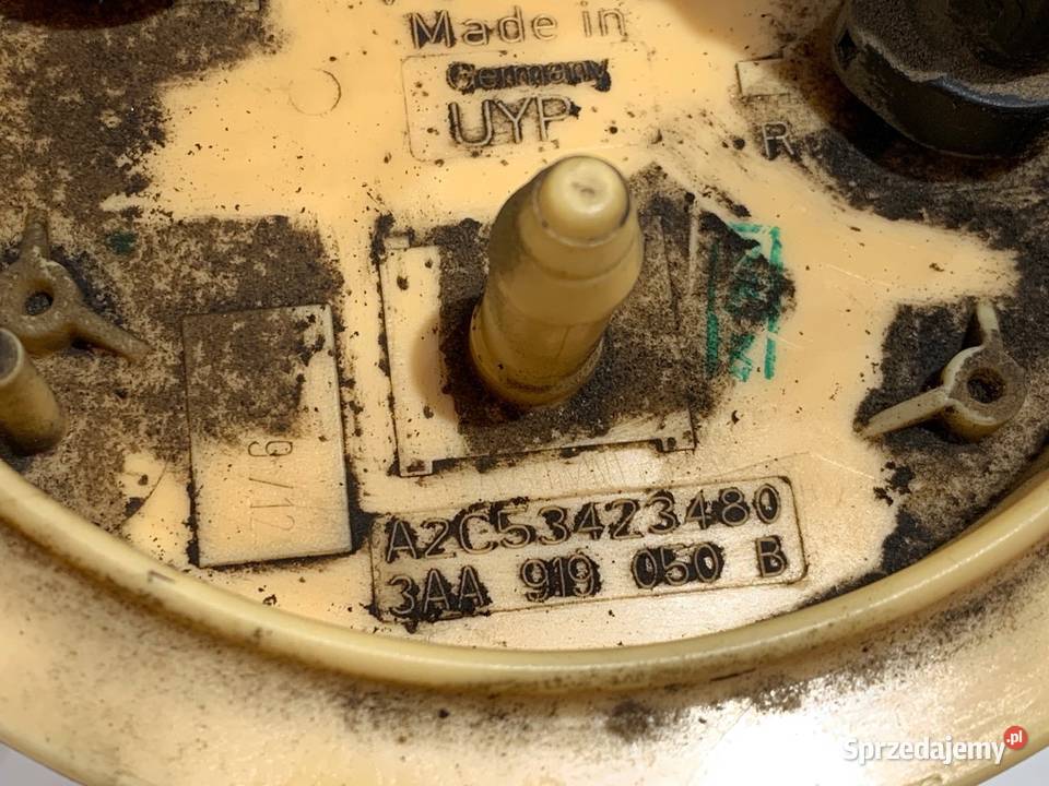 POMPA PALIWA VW PASSAT B7 3AA919050B 20 140 1015 Pompy paliwa sprzedam