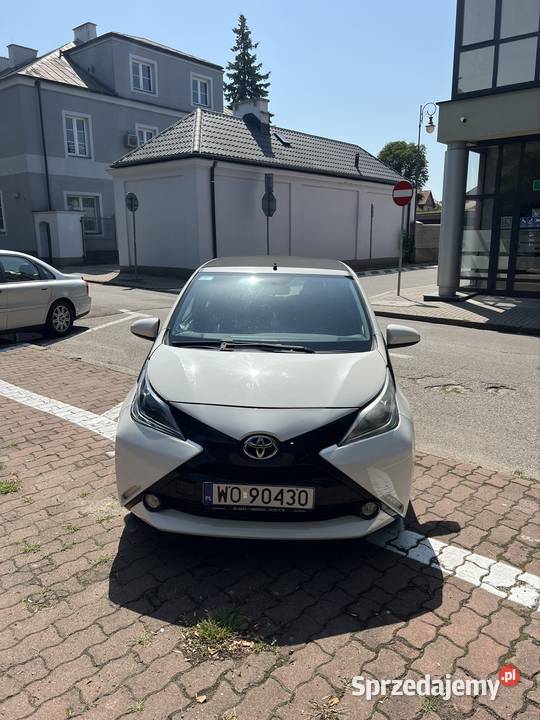 Toyota Aygo wer XWave składany dach kamera CD Warszawa