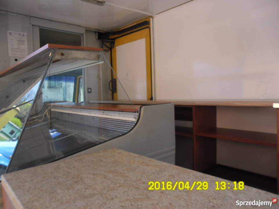 Mercedes Autosklep Sklep Bar Food Truck Mięso Głuchołazy