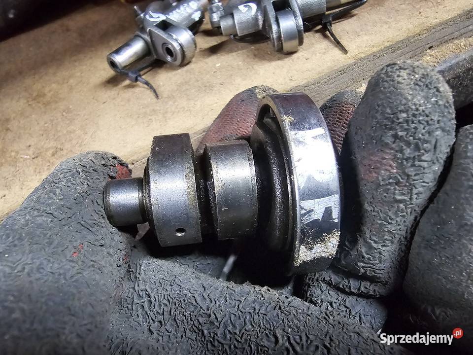 Yamaha YZF 125 wałek rozrządu dźwigienki Jelenia Góra