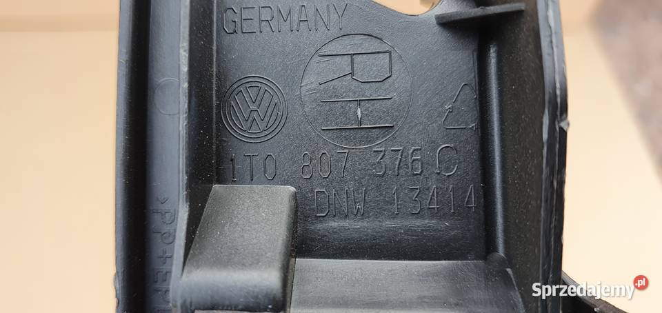 VW TOURAN 1T ŚLIZG ZDERZAKA PRAWY TYŁ 1T0807376C osobowe Trzciel