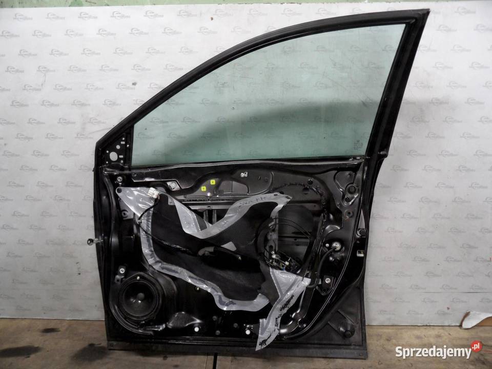 HONDA CRV III 09r drzwi prawy przód