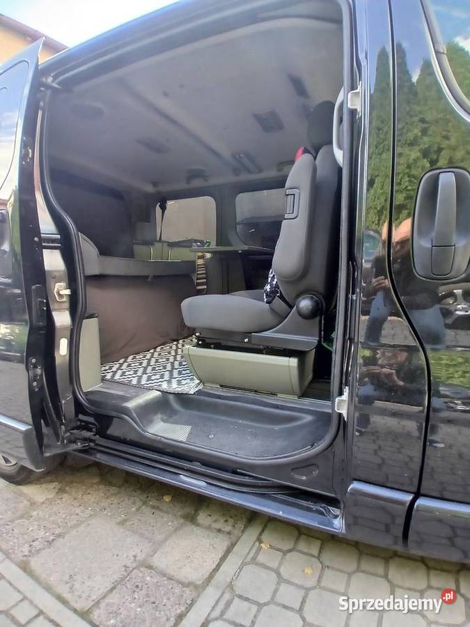 Opel Vivaro WESTFALIA r 2011 warmińsko-mazurskie sprzedam