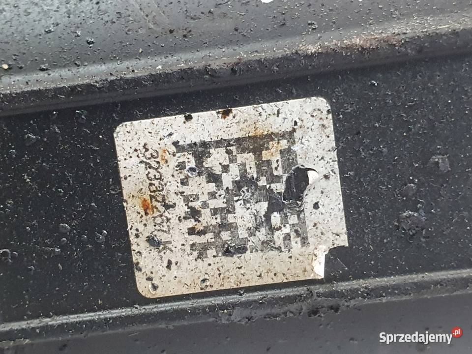 VW Passat B7 TYLNY ZACISK HAMULCOWY prawy tył