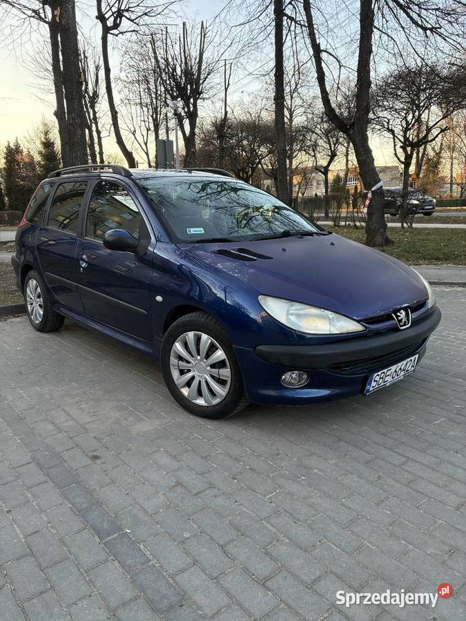 Peugeot 206 14 benzyna Rok produkcji 2002 Zawiercie