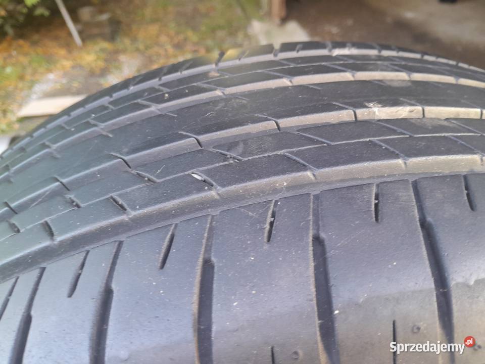 Opony letnie Bridgestone 23555 18 4 Wiśniowa