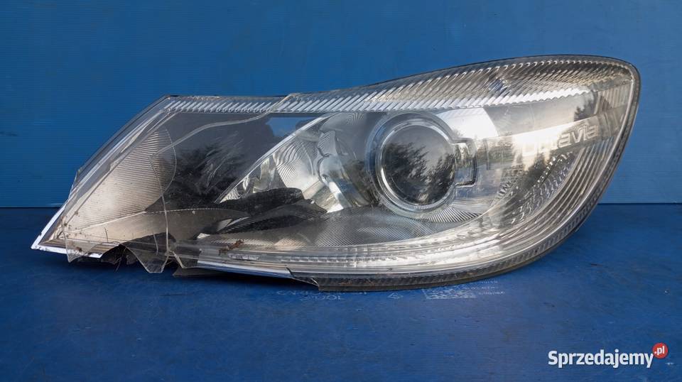 LAMPA LEWY PRZÓD EU 1Z1941015G SKODA OCTAVIA II
