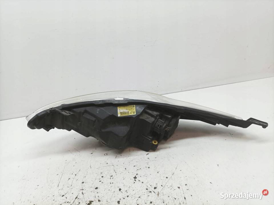 LAMPA PRZÓD PRAWA SOCZEWKA EU PRZED LIFT sprzedam