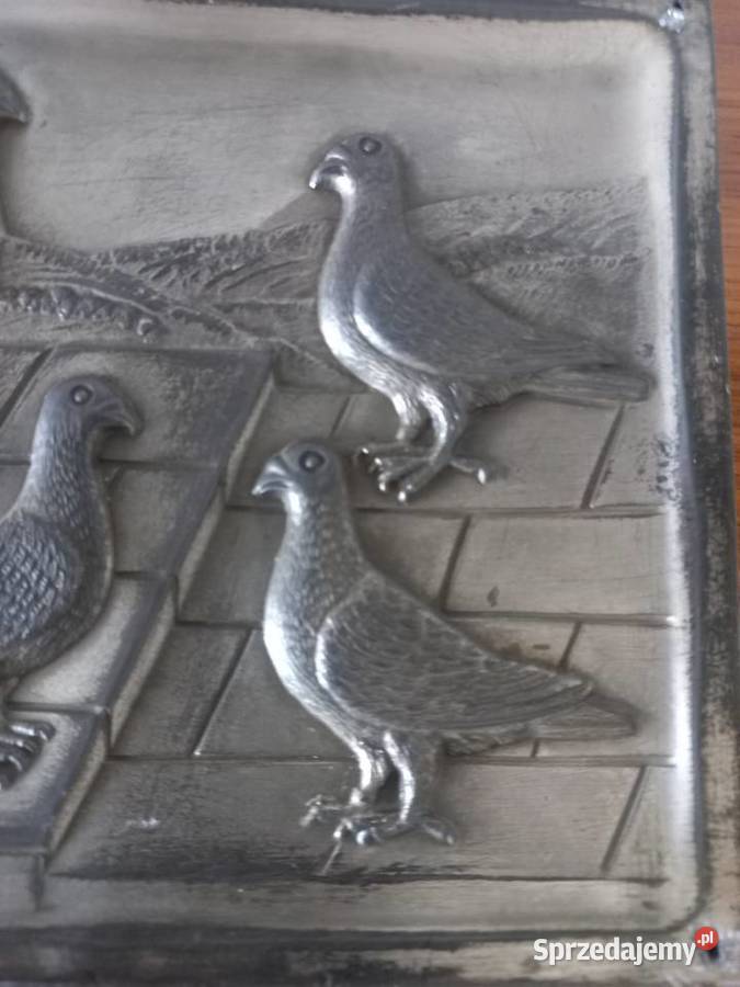 Relief rzeźba odlew Gołębie cyna Toruń
