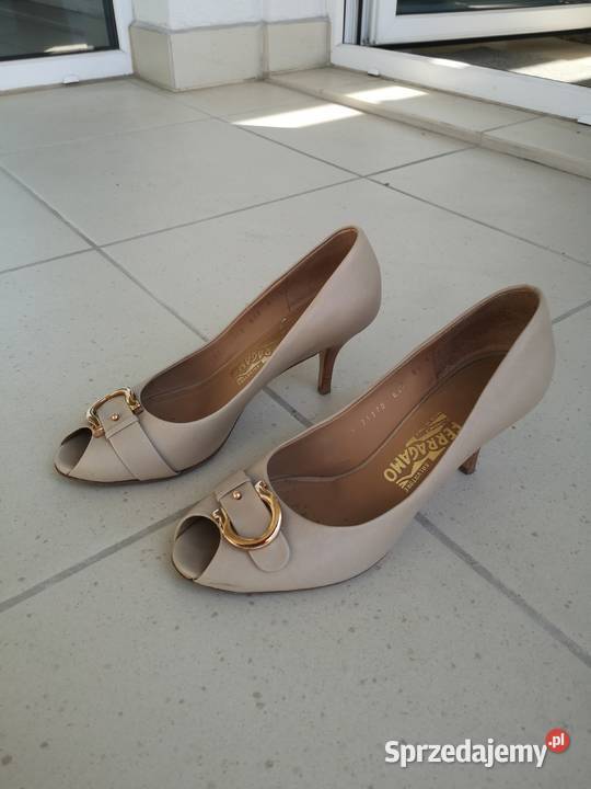 Ferragamo Salvatore buty włoskie na szpilce Warszawa