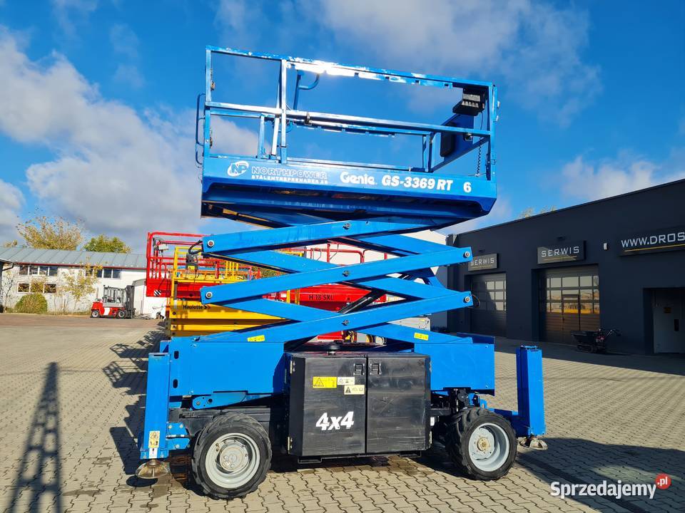 Podnośnik nożycowy spalinowy Genie GS3369RT 2014
