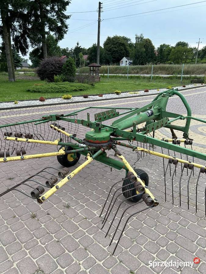 Sprzedam zgrabiarkę małopolskie Klimontów