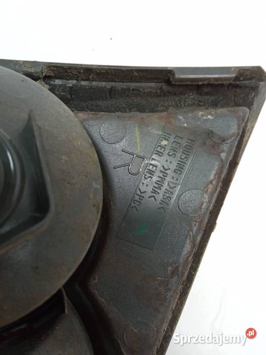 LAMPA TYŁ KOMPLET W KLAPĘ KOMBI Mazda 6 I Rok produkcji 2006