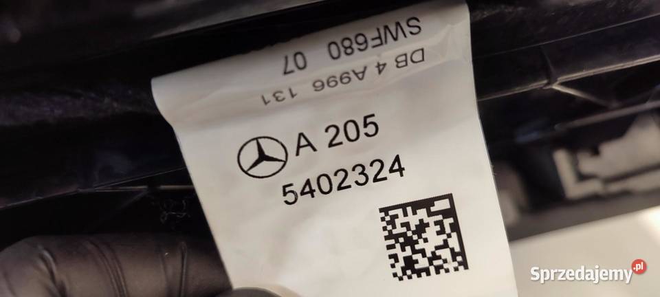 MERCEDES GLC W253 SUV DEKOR SCHOWEK TYNELU