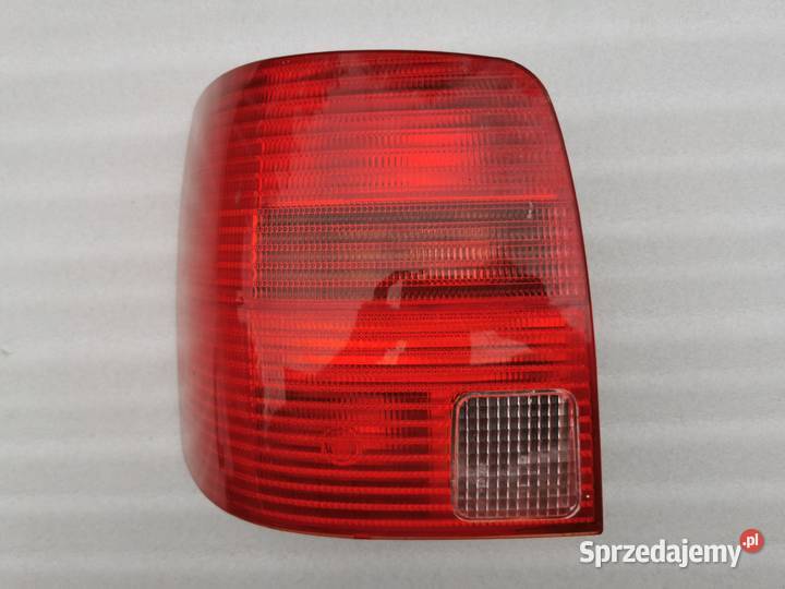 Lampa Lewy Tył Tylna Lewy VW Passat B5 Kombi Wyszków