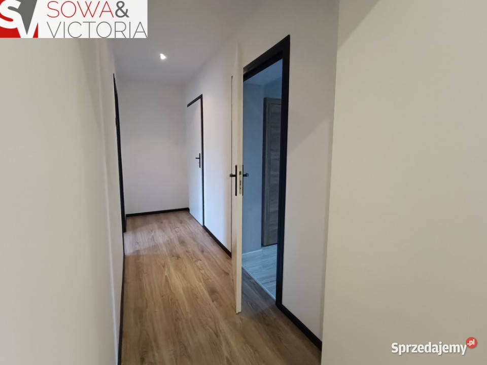 Dom w pobliżu centrum Głuszycy cegła